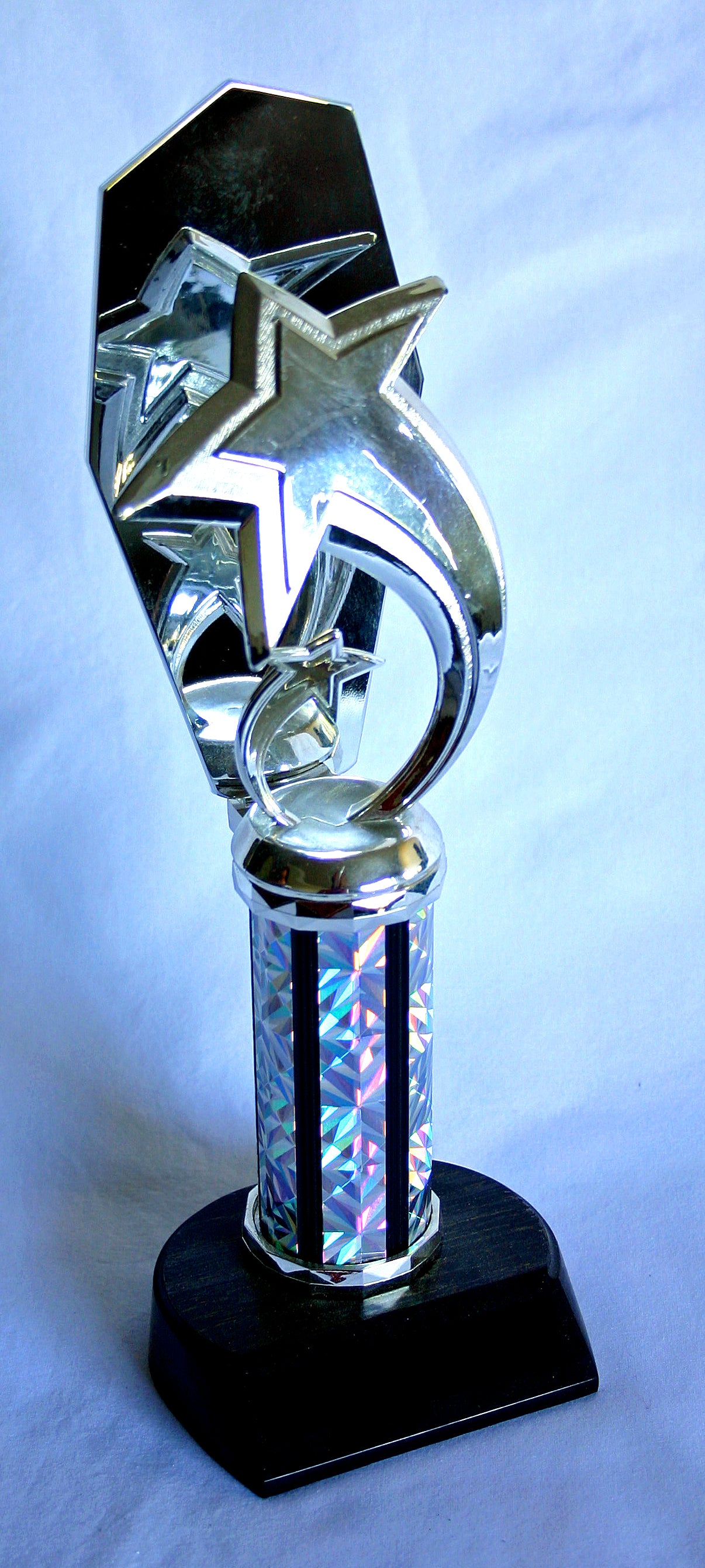 CHEERLEADING TROPHY 8