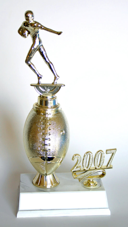 FOOTBALL TROPHY 12