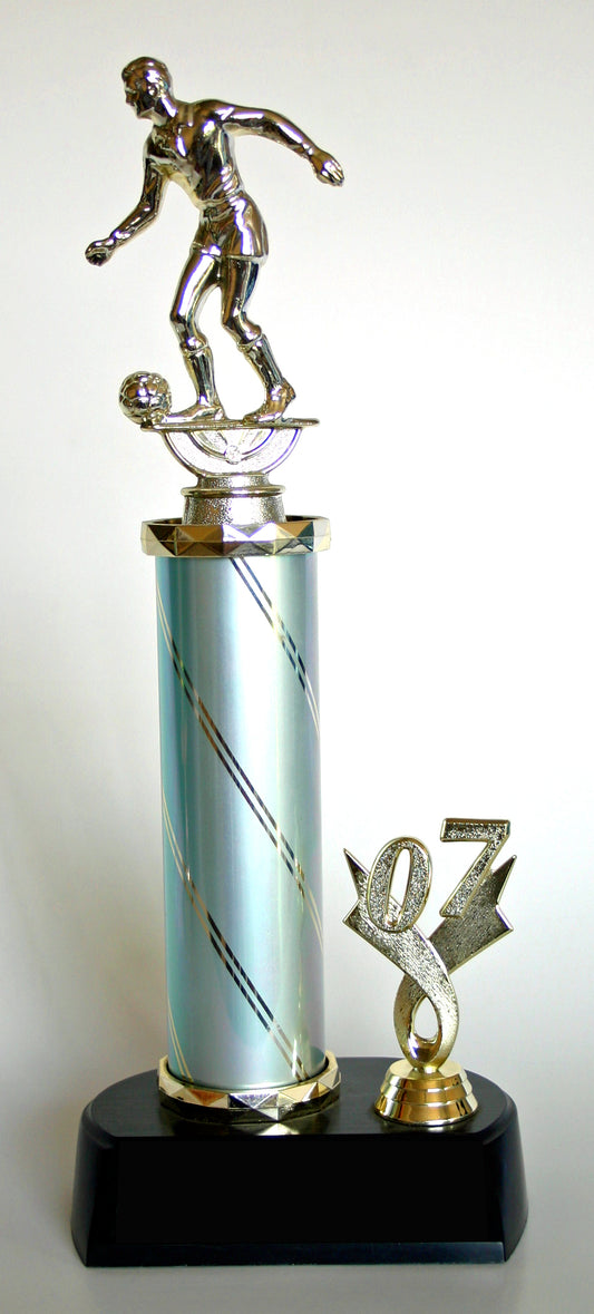 SOCCER TROPHY 3