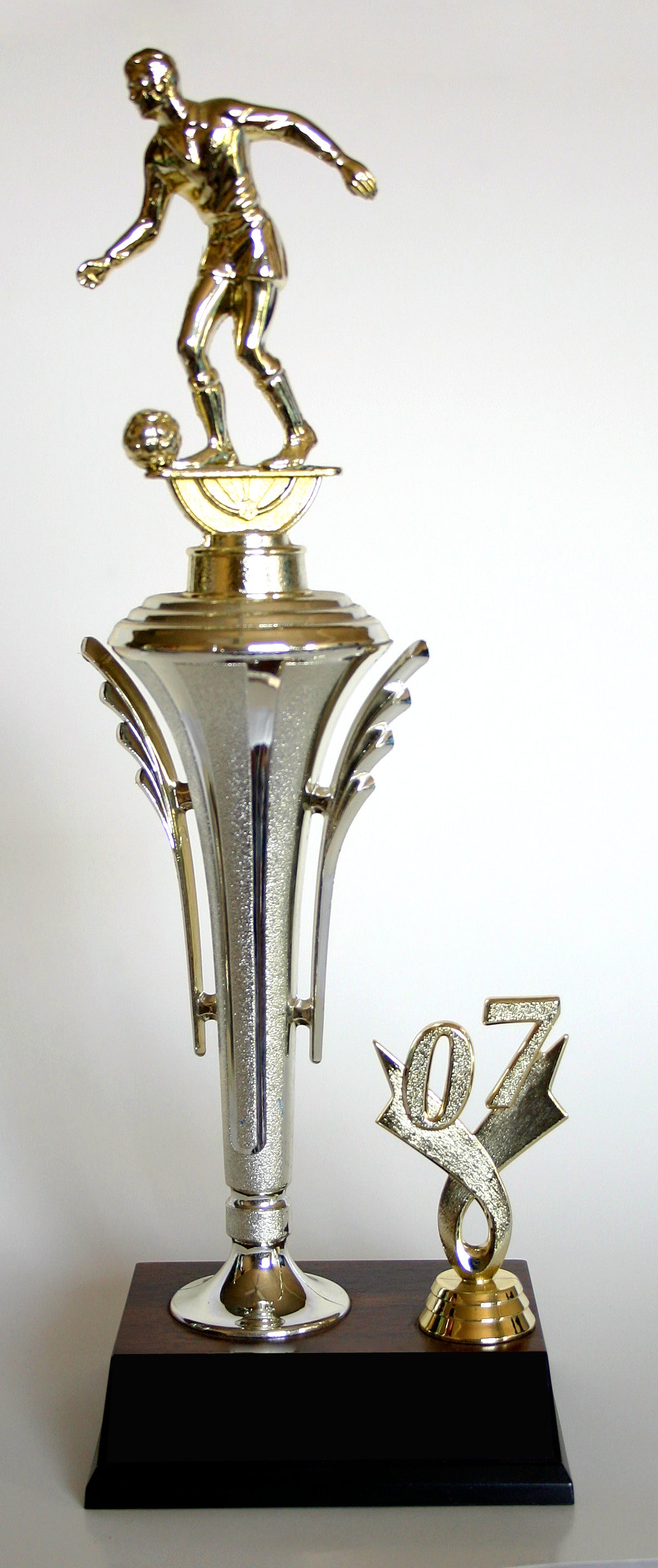 SOCCER TROPHY 4